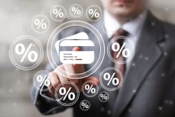 Une entrepreneur qui emprunte