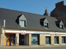 Une agence Crdit Mutuel  Janz, en Bretagne, en 2016