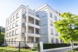 Un immeuble d'habitation