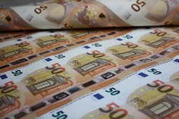 Planche de billets de 50 euros mis en circulation le 4 avril 2017