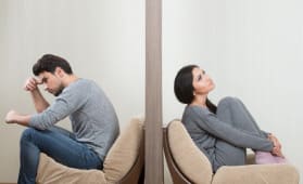 Couple divorc