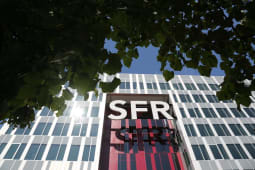 Faade du campus SFR  Saint-Denis