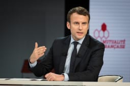 Emmanuel Macron lors de confrence PlacedelaSante.fr le 21 fvrier 2017