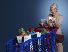 Cliente de Carrefour dcouvrant C-zam