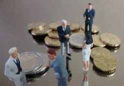 Des conseillers financiers