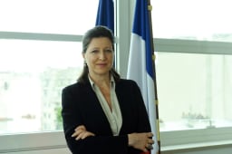 Agns Buzyn, Ministre des Solidarits et de la Sant