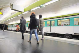 Station de mtro  Paris en 2016