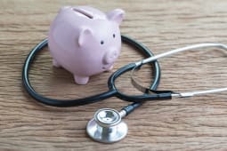 Tirelire et mdecin