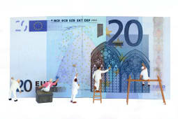 Movie money