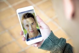 Reconnaissance faciale sur un mobile