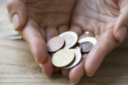 Dons aux associations