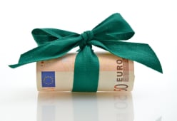 Dons aux associations