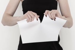 Un contrat dchir