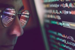 Un cybercriminel drobe des donnes confidentielles
