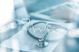 Etudiant, salari, profession librale ou retrait : o vivre pour payer son assurance sant moins cher ?