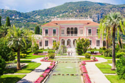 villa