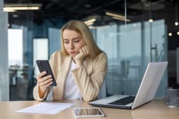 Mobile : SFR, Bouygues et Orange misent sur des forfaits moins gnreux en data