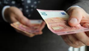 10 euros