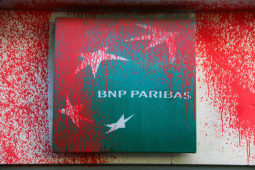 Des agences BNP Paribas prises pour cible