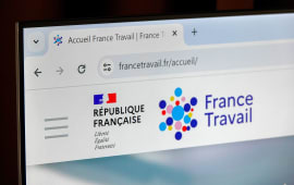 Un cran d'ordinateur sur la page de France travail.