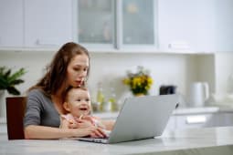 Voici les aides pour les familles monoparentales