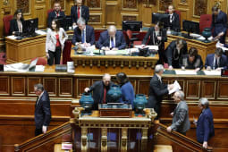 Le snat a adopt le projet de loi de budget pour 2025.