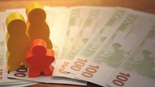 Une famille et des billets