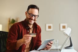 Le calendrier des paiements pour la carte bancaire  dbit diffr