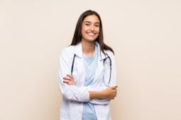 Les mdecins spcialiss sont les non-salaris les mieux rmunrs.