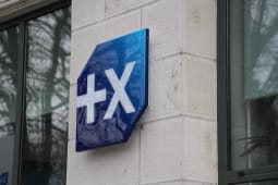 Logo de Banque Populaire Rives de Paris International, une banque fran�aise � Paris, France