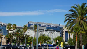 Nice, France - 27 septembre 2025 : B�timent de la Banque Populaire Mediterranee BPCA � Nice, France