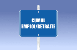 Panneau bleu indiquant Cumul Emploi/Retraite en lettres blanches.