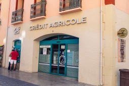 Bureau de la banque Cr�dit Agricole � Collioure, France,
