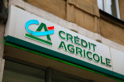 TARNOWSKIE GORY, POLOGNE - 23 SEPTEMBRE 2023: Succursale de la banque Cr&eacute;dit Agricole &agrave; Tarnowskie Gory. Banque commerciale bas&eacute;e en Pologne.