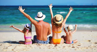 Voici quelques aides qui vous permettent de soulager le budget de vos vacances.