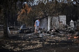 Voici les droits des sinistr&eacute;s apr&egrave;s les incendies en France.