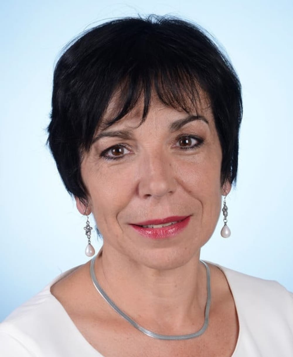 Christine Pir&egrave;s Beaune, d&eacute;put&eacute;e du Puy-de-D&ocirc;me