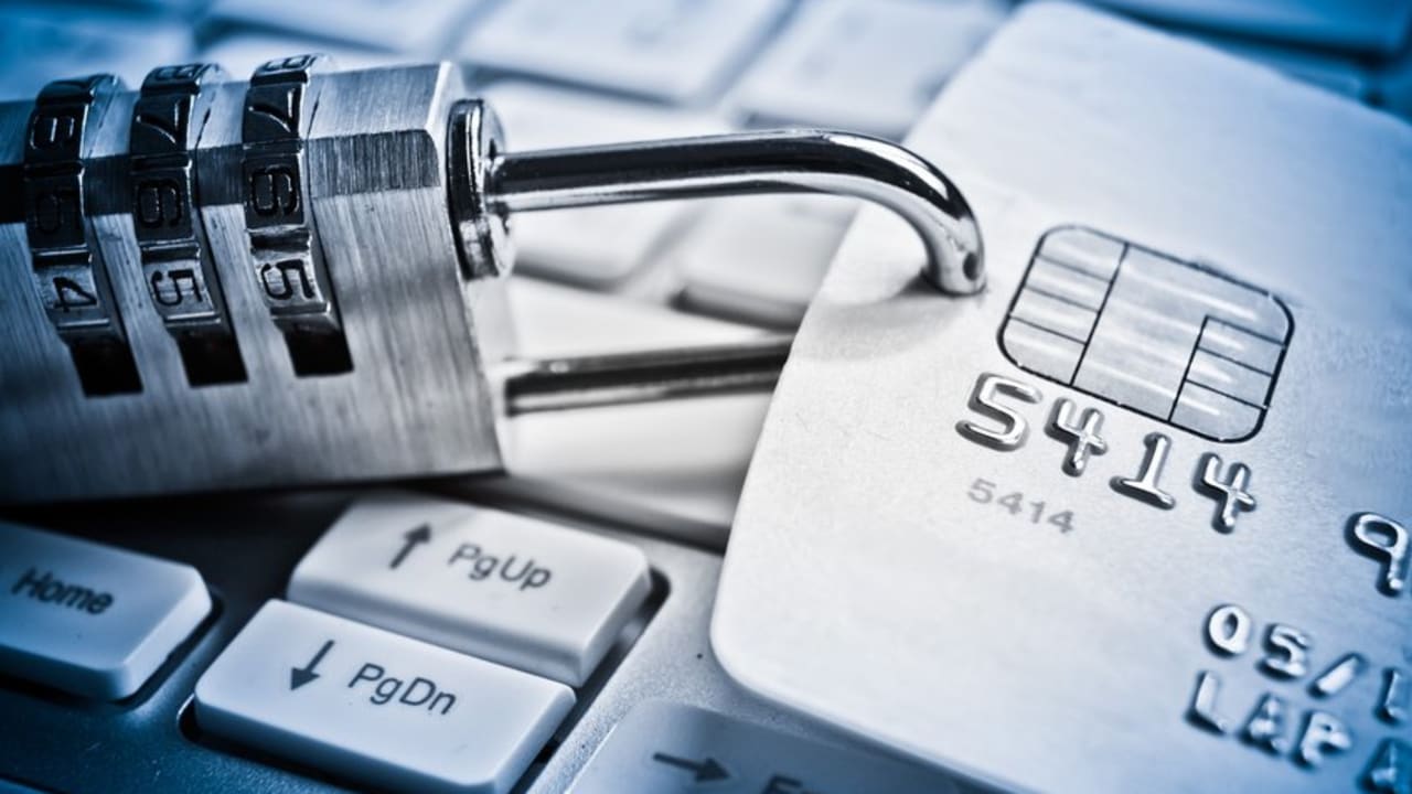 Carte bancaire : quand la sécurité devient une option payante