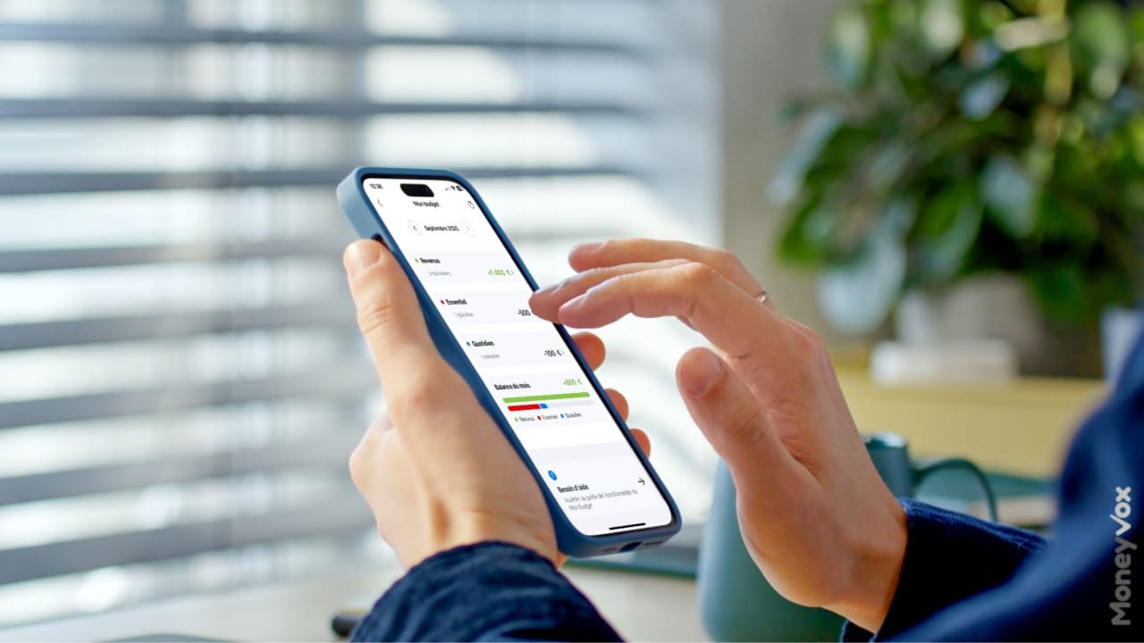 Banque : le lourd coût social de l'essor des services en ligne