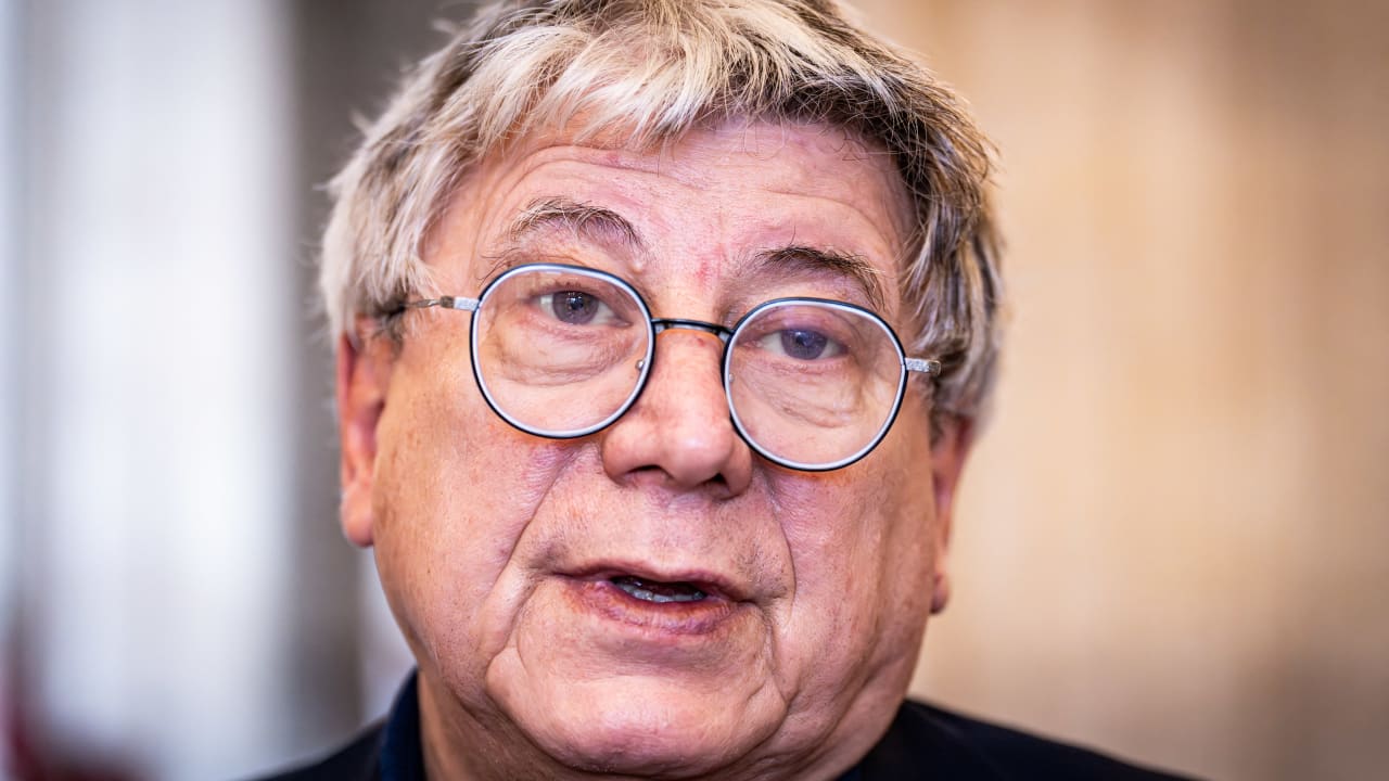 Des « milliers » d'ultra-riches « ne paient pas l'impôt qu'ils devraient payer au pays », selon Eric Coquerel