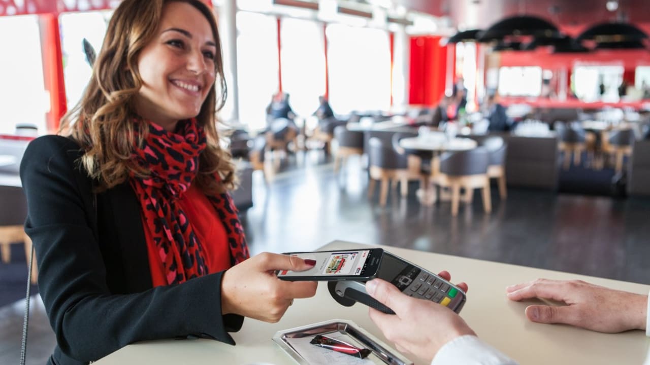 On a testé la création de cartes virtuelles dans les banques en ligne