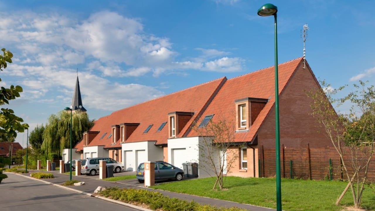 Immobilier : pas forcément de droit de passage sur un terrain voisin