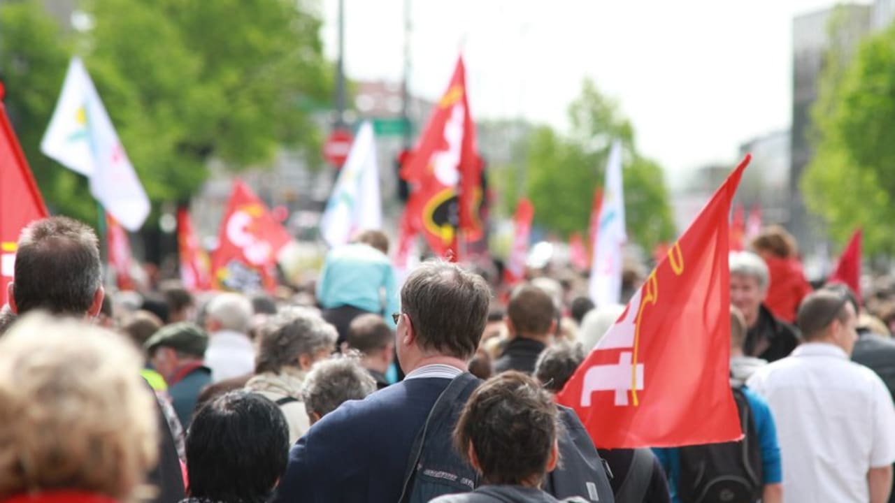Grèves et manifestations jeudi : une mobilisation attendue en recul