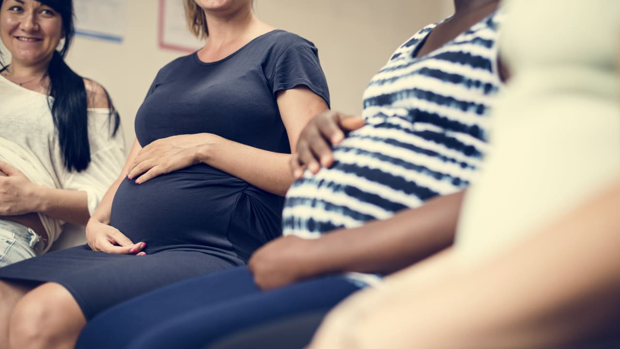 A quoi ressemblera le nouveau congé de naissance approuvé en commission ?