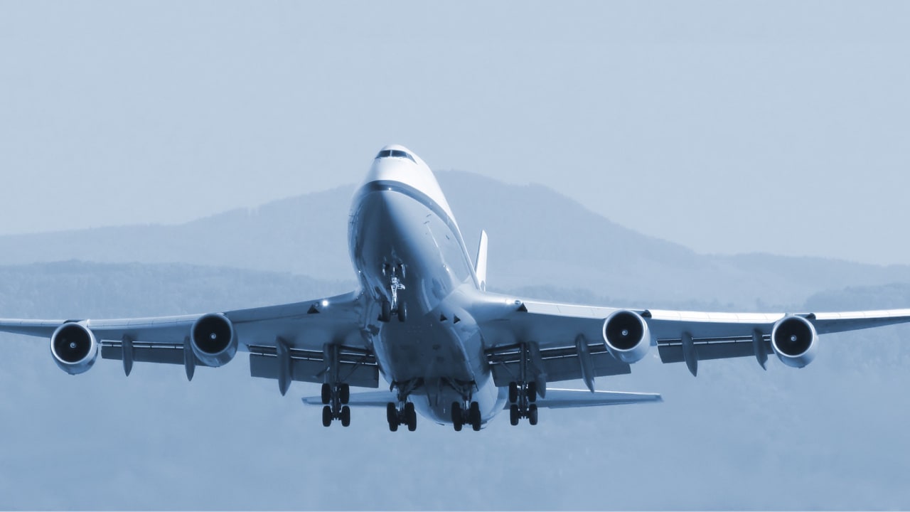 Les compagnies aériennes ne pourront plus facturer certains frais aux passagers dans l'UE