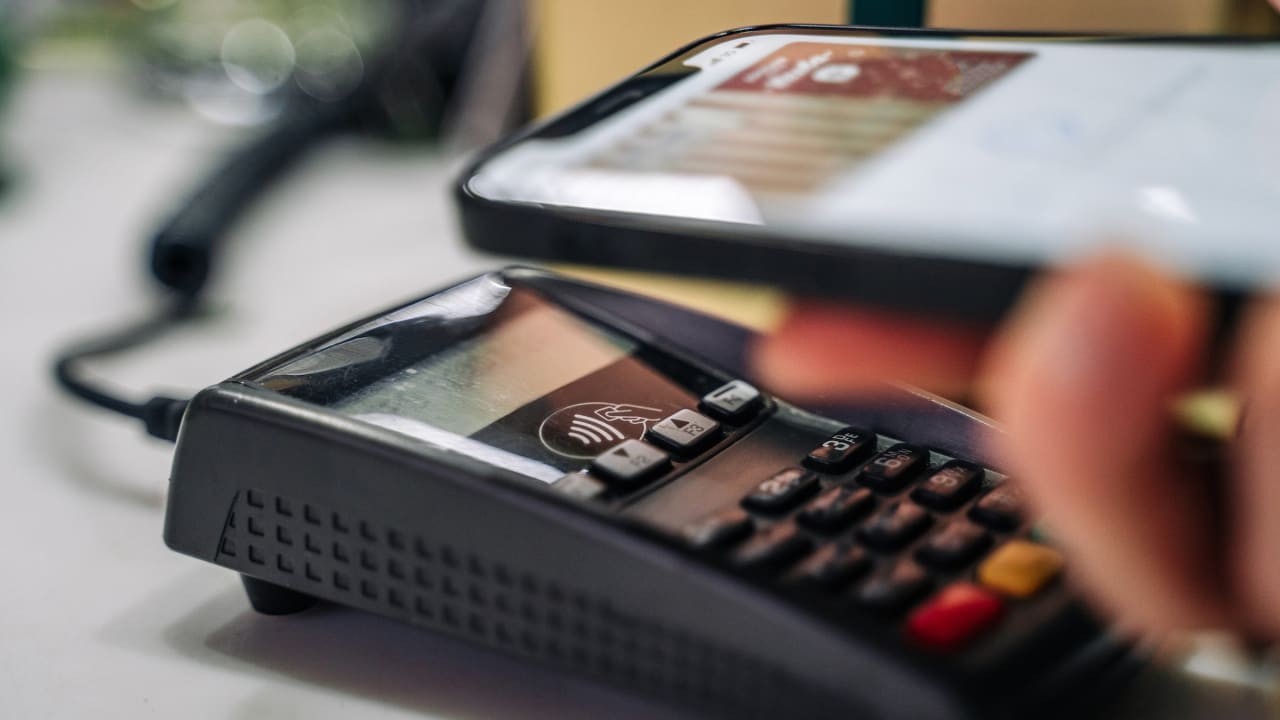 Apple Pay, carte bancaire... Les saisines du médiateur des sociétés financières en forte hausse