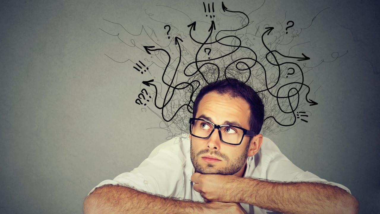 Smic revalorisé, taxe foncière et flat tax en hausse : les trois infos clés de cette fin de semaine