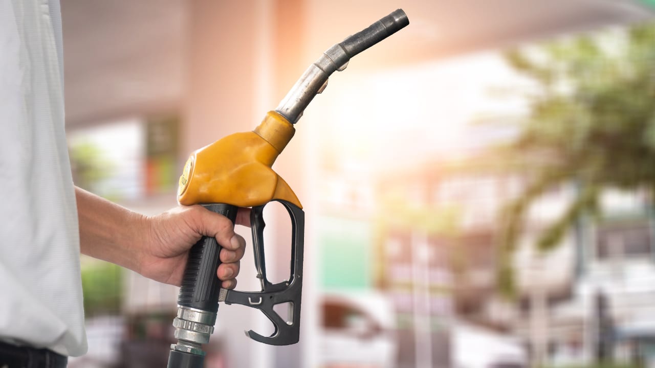 SP95 à 1,902¬, gazole à 1,907¬ : la baisse des prix du carburant se poursuit en France