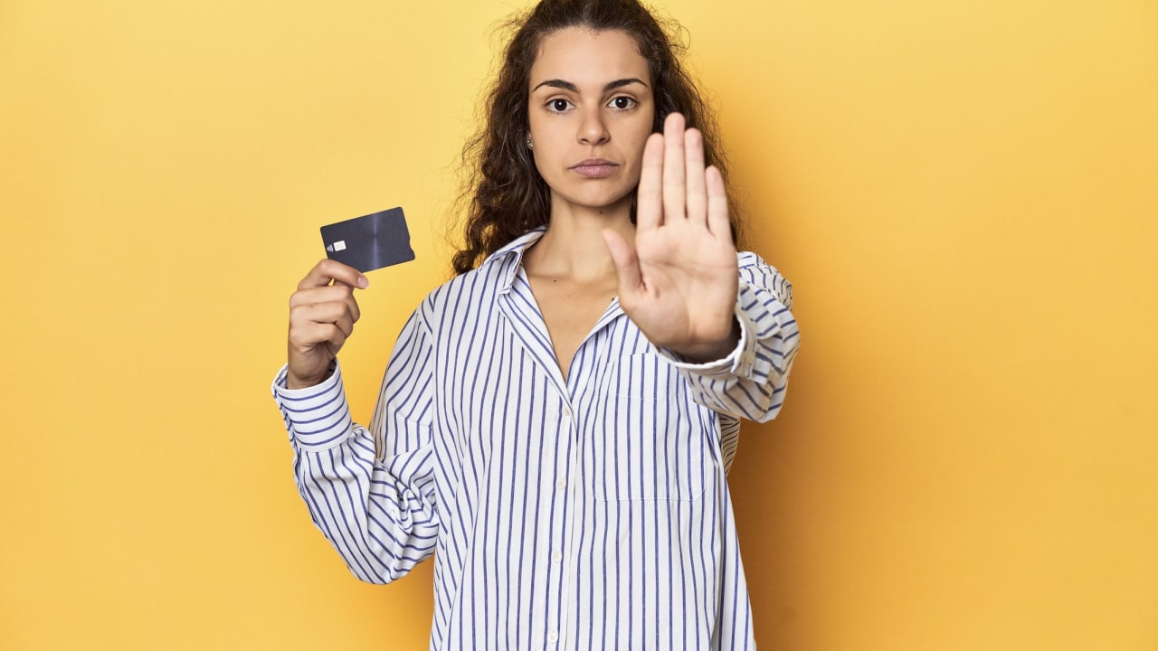 Ce facteur qui pousse un tiers des Français à renoncer à un achat