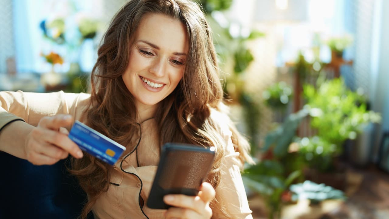 4 bonnes raisons de faire d'une banque en ligne votre banque principale